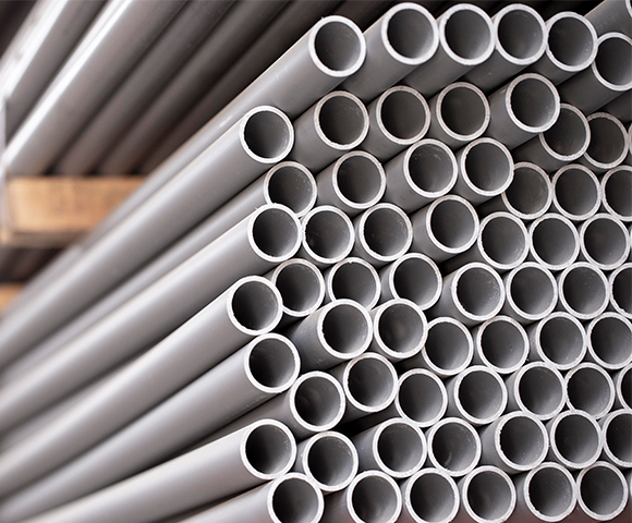 Entenda as diferenças entre tubos de PVC e CPVC
